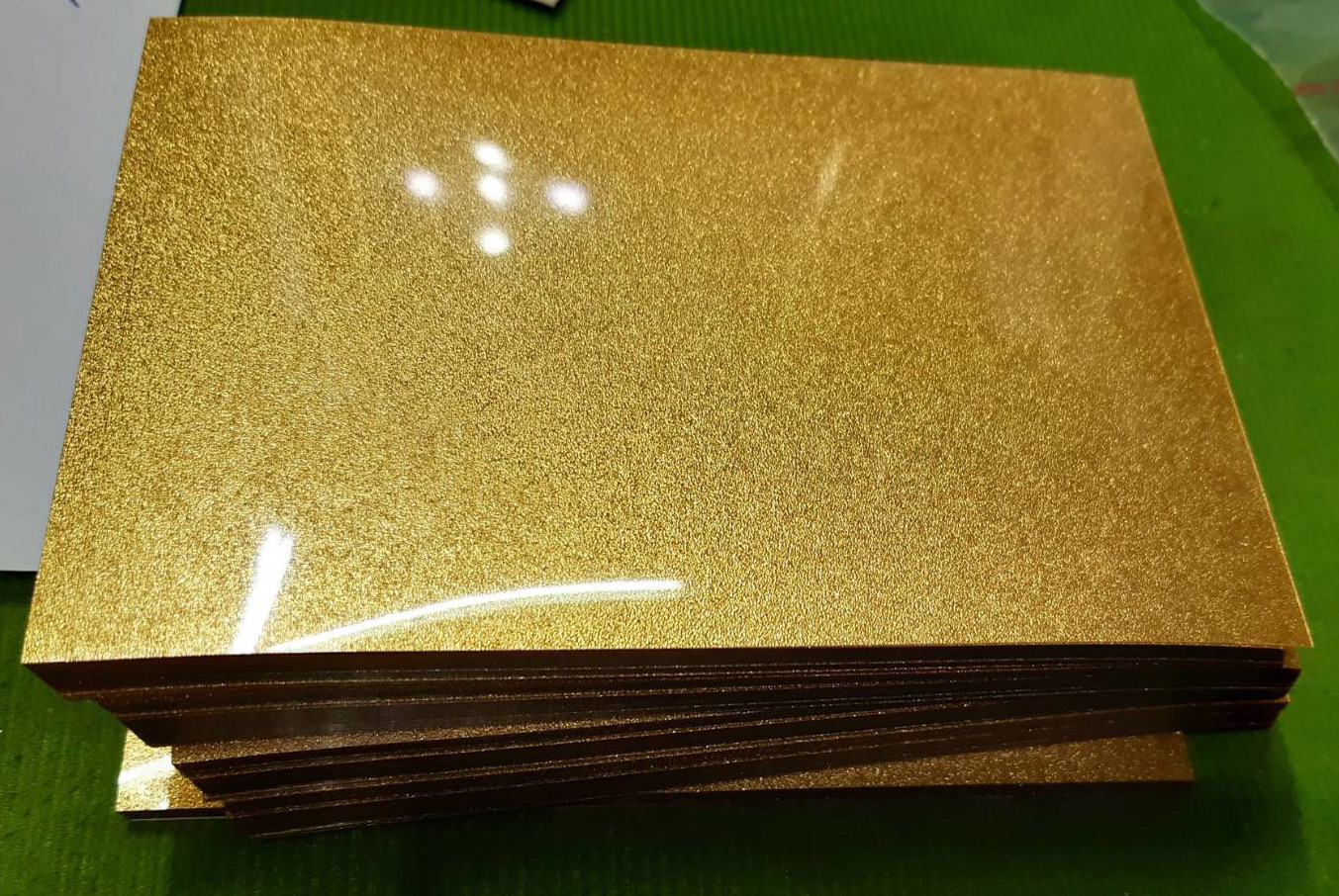 金箔 大尺寸金箔 壓紋金箔 彩色金箔